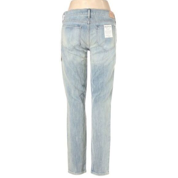 Wildfox Blue Slim Distressed Light Wash Jeans Straight Casual Denim NEW Size 31 - Picture 3 of 9